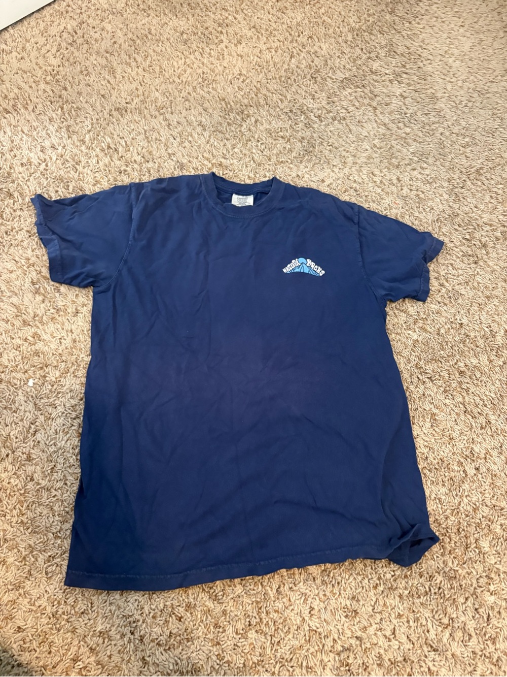 Medium Naturebacks T shirt